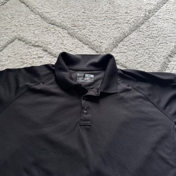 5.11 Tactical Short Sleeve Polo black collar Moisture Wicking, Style 71049 2X - Picture 4 of 10